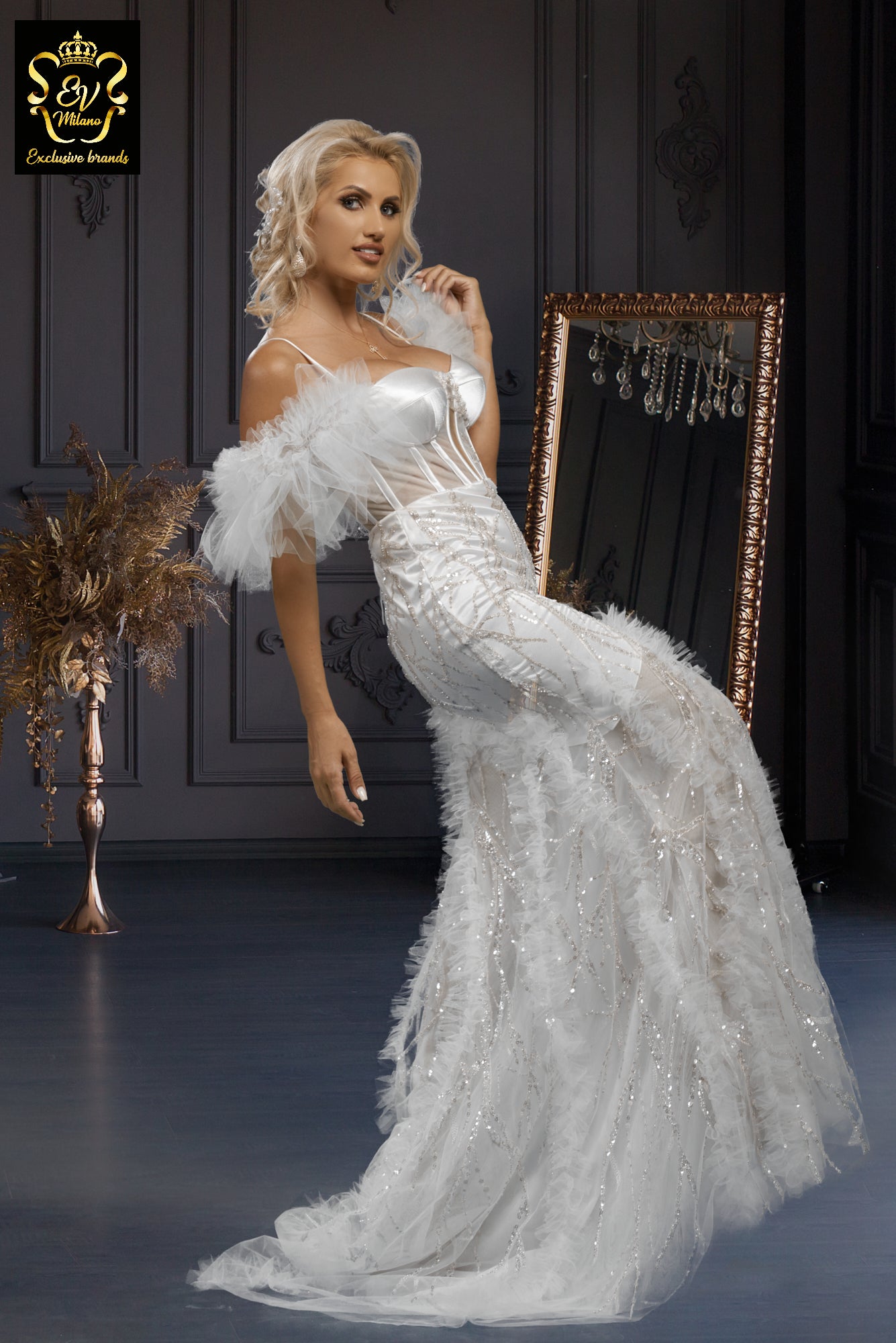 Long wedding dress with thin straps, transparent and tulle model EVM-1011