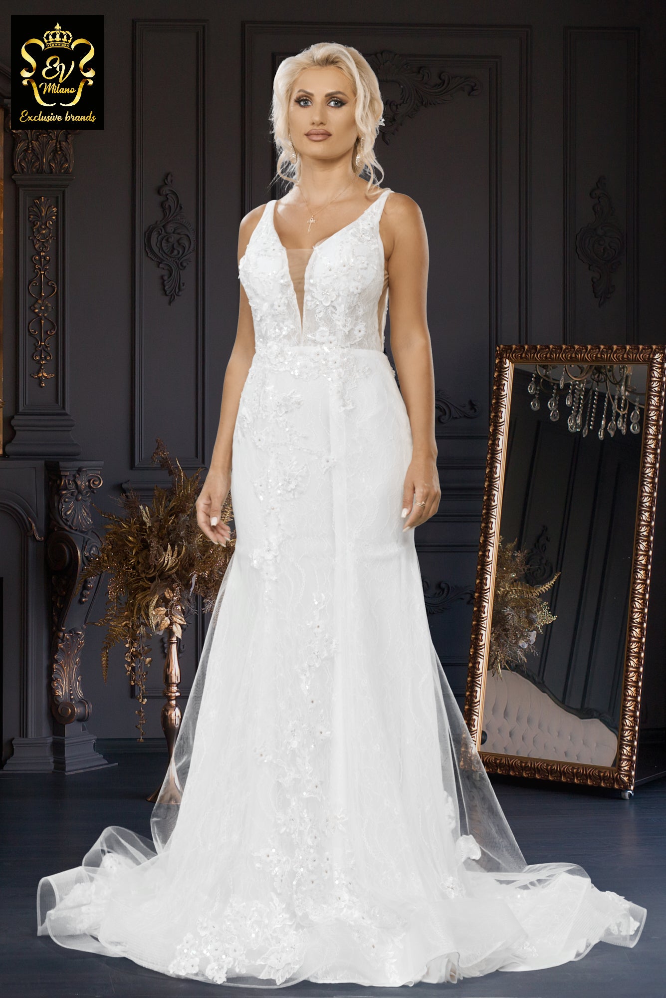 Long wedding dress with wide straps, embroidered pattern and train EVM-1007