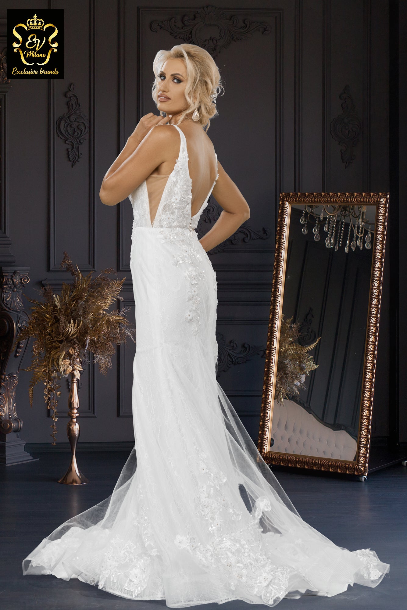 Long wedding dress with wide straps, embroidered pattern and train EVM-1007