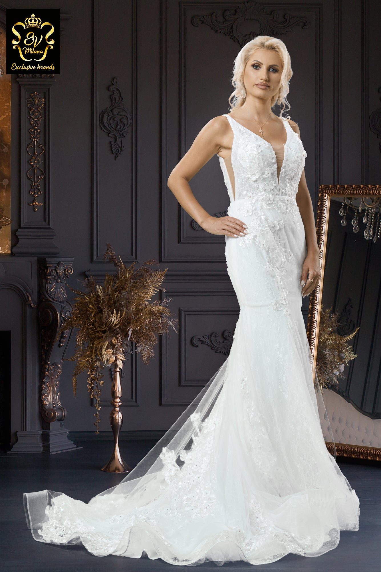 Long wedding dress with wide straps, embroidered pattern and train EVM-1007