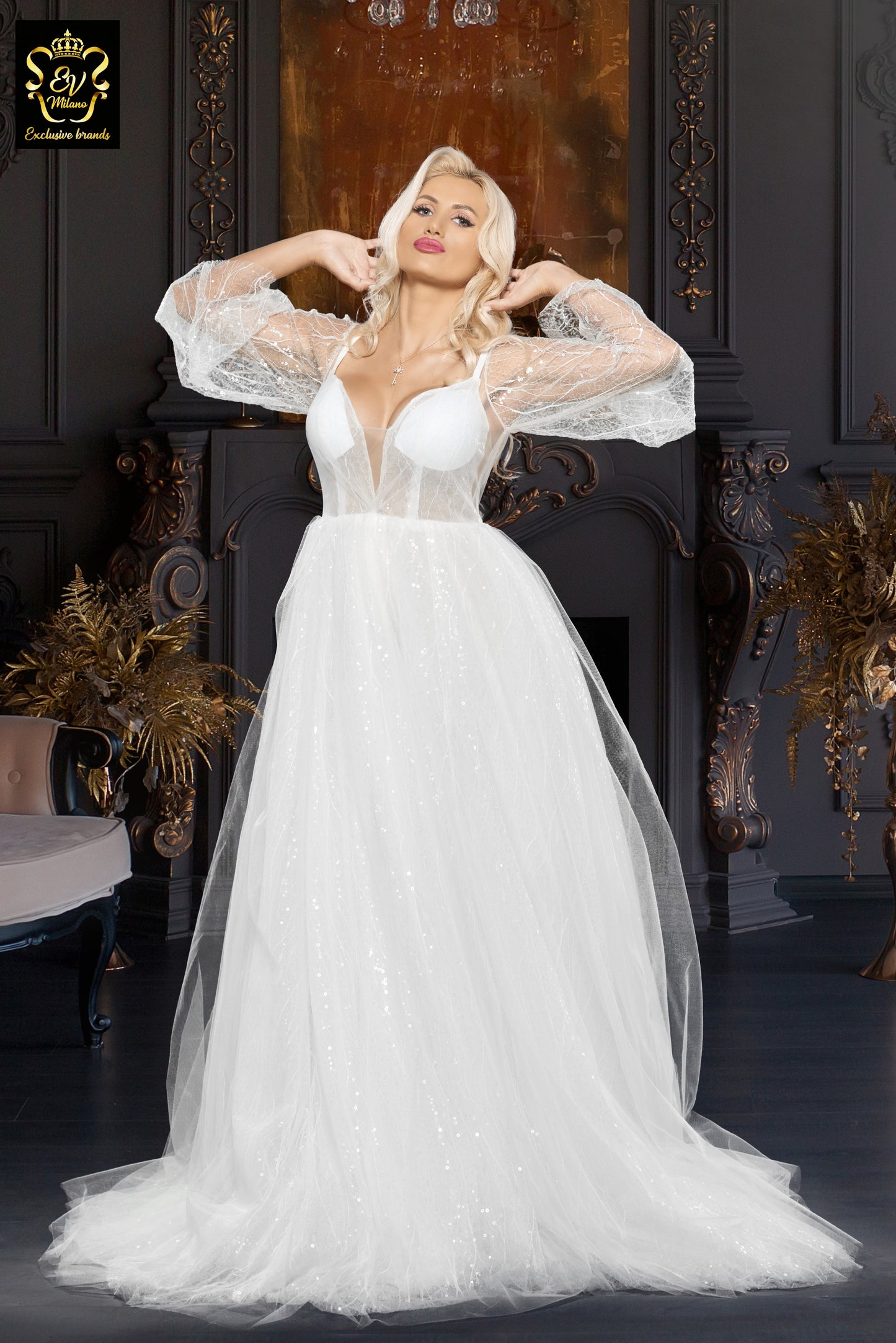 Long wedding dress with v-neckline and long sleeve EVM-1025