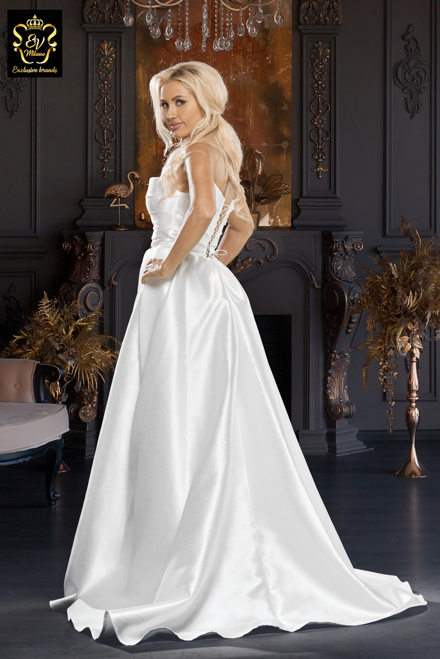 Long sleeveless wedding dress  EVM-1028