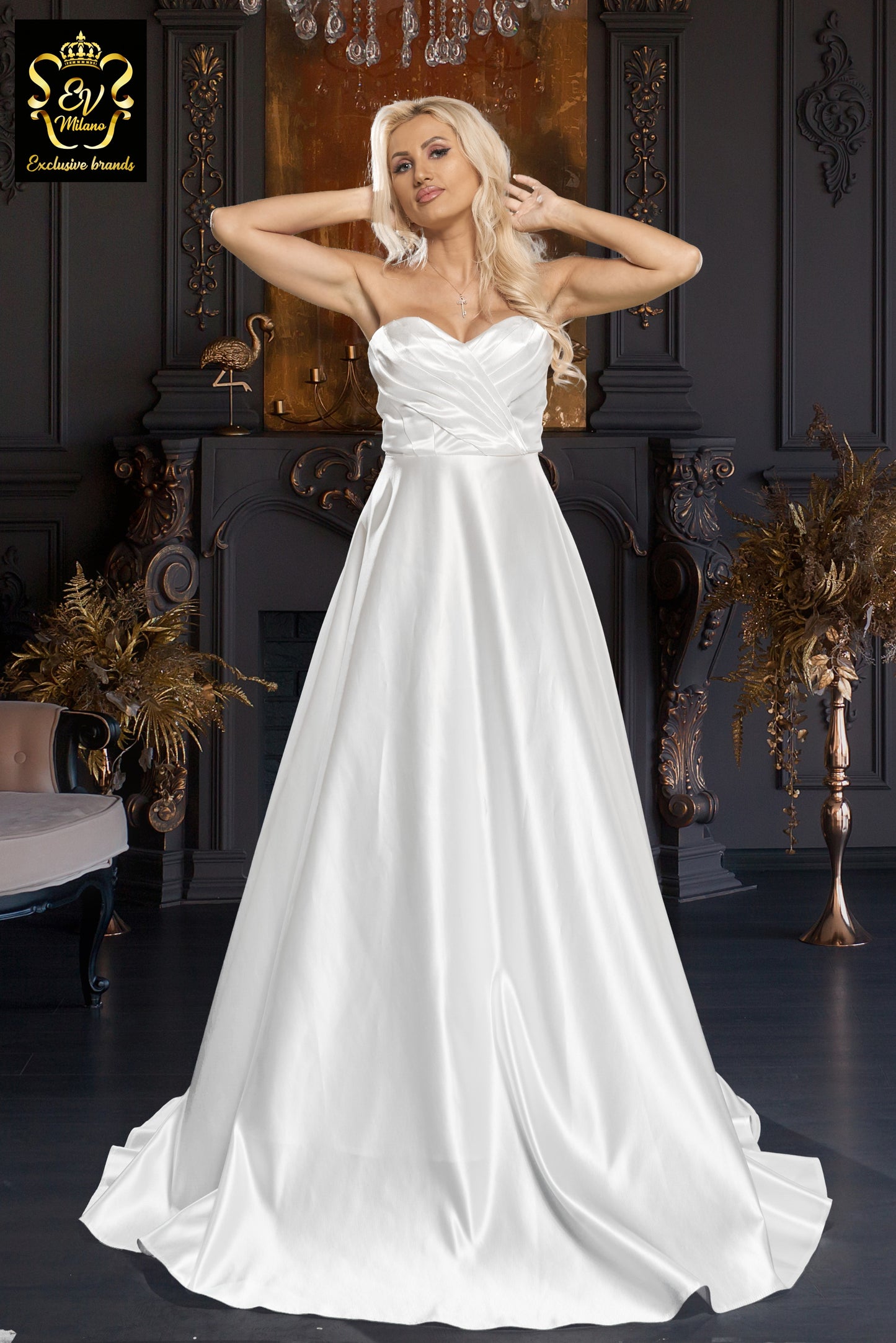 Long sleeveless wedding dress with train EVM-1030